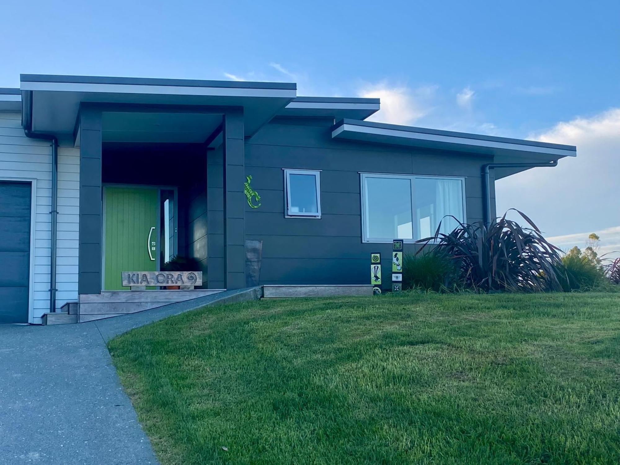 Moko Hiwi Escape Ruakaka - Tui Suite Extérieur photo